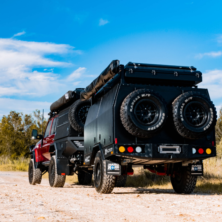 Portal Axel 79 Series LandCruiser + HardKorr Camper (5)