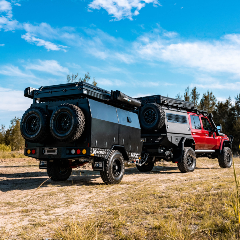 Portal Axel 79 Series LandCruiser + HardKorr Camper (8)
