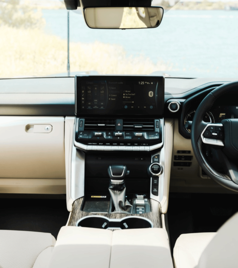 TOYOTA LANDCRUISER 300 SERIES GIVEAWAY BY MOTOR CULTURE AUSTRALIA (8)