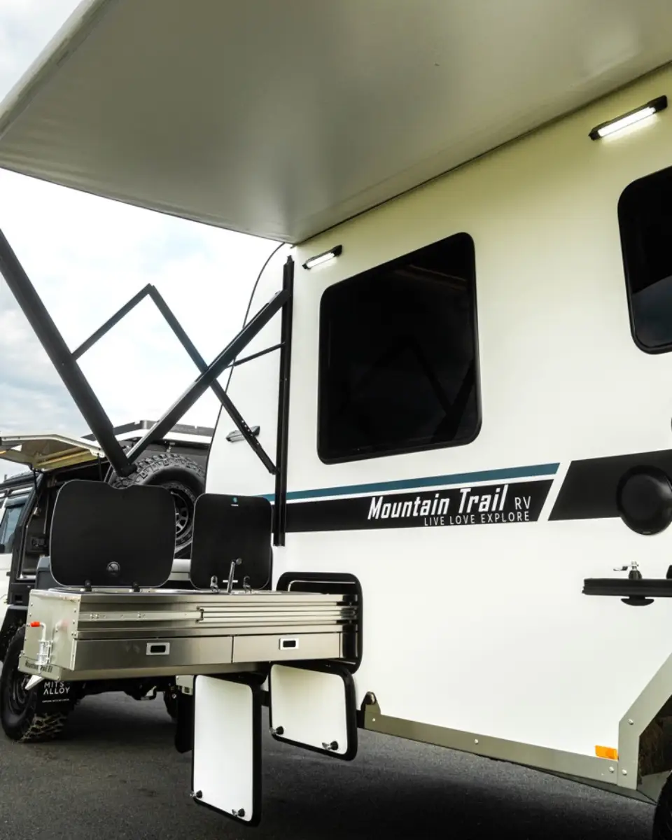 FACELIFT 79 & MOUNTAIN TRAIL MOTOR CULTURE AUSTRALIA IMAGE (6)