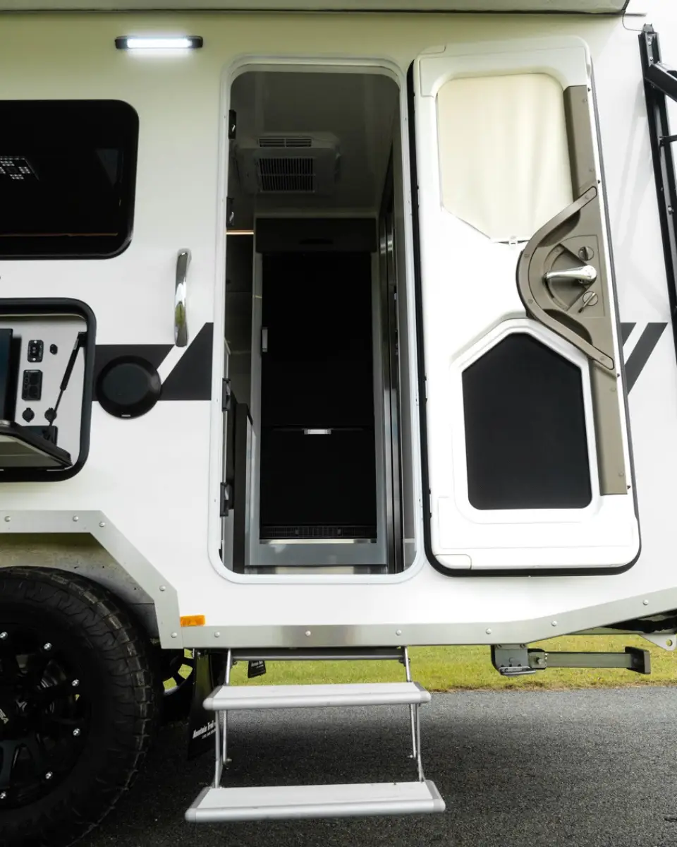 FACELIFT 79 & MOUNTAIN TRAIL MOTOR CULTURE AUSTRALIA IMAGE (7)