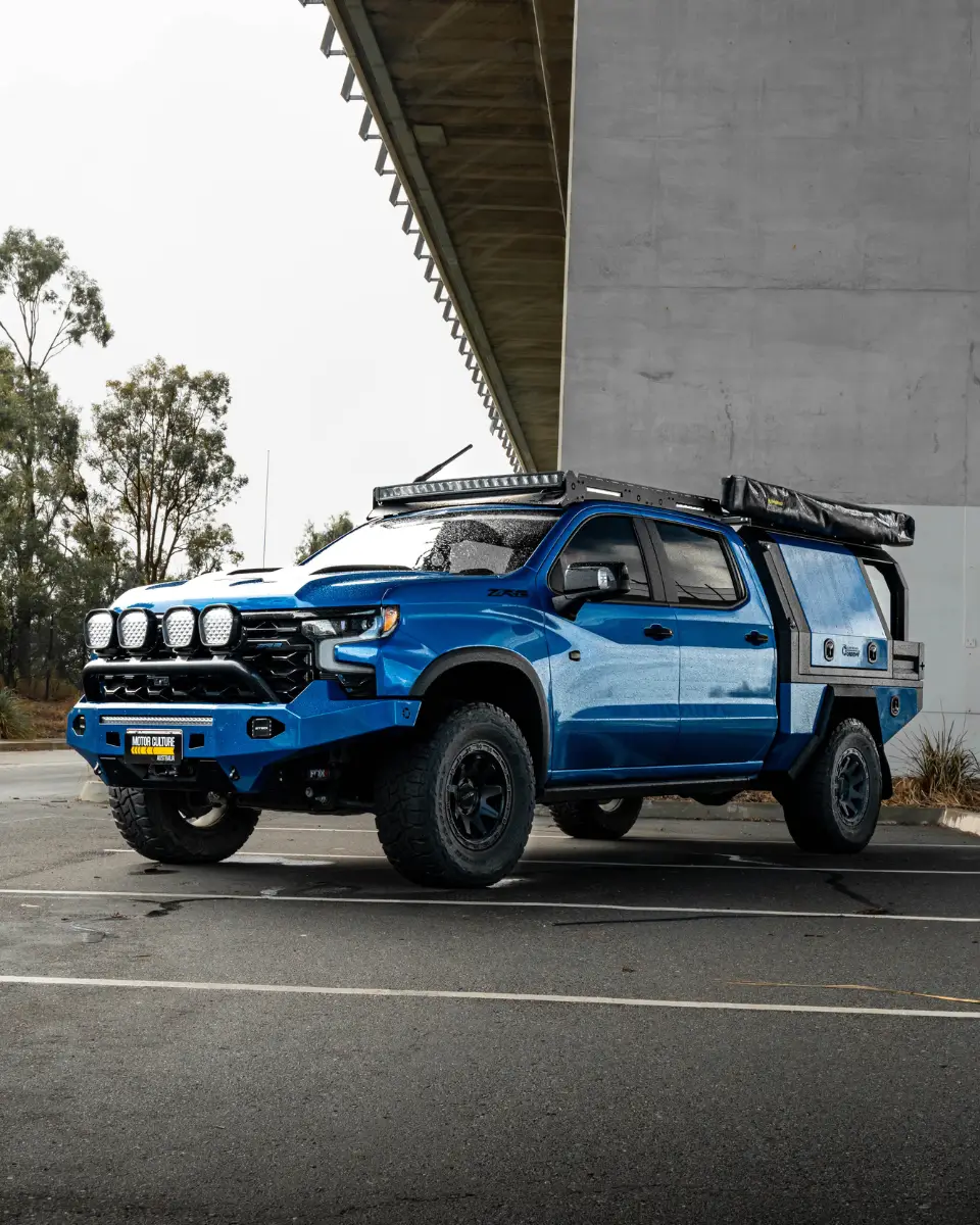 VIP BLUE SILVERADO GALLERY (3)