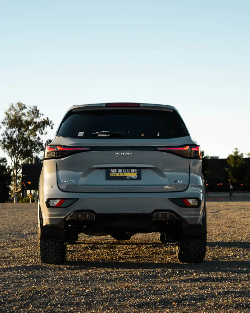 1 DAY ISUZU MU-X GALLERY (4)