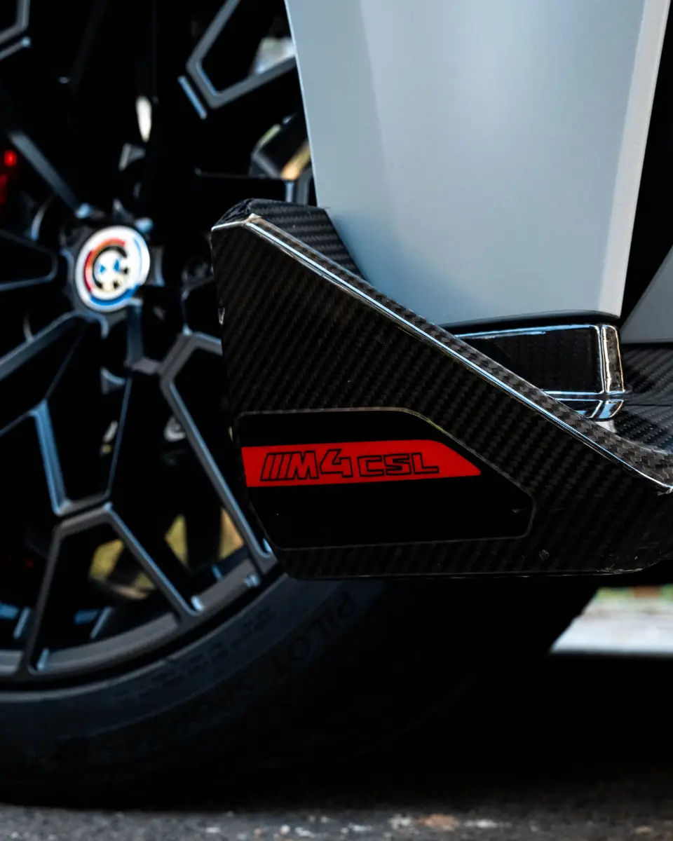 BMW M4 CSL GALLERY (8)