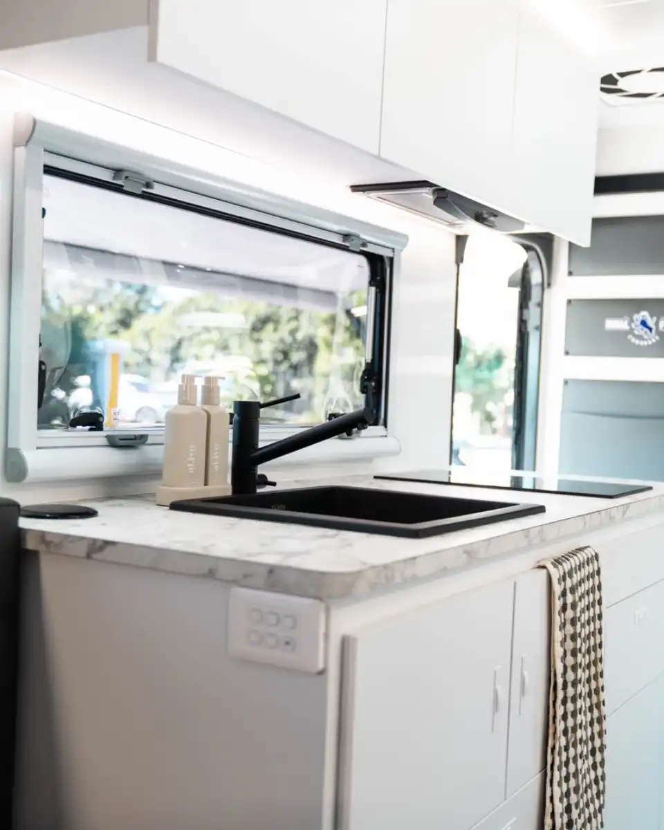 RAM 2500 & ROYAL FLAIR CARAVAN MOTOR CULTURE AUSTRALIA IMAGE (54)