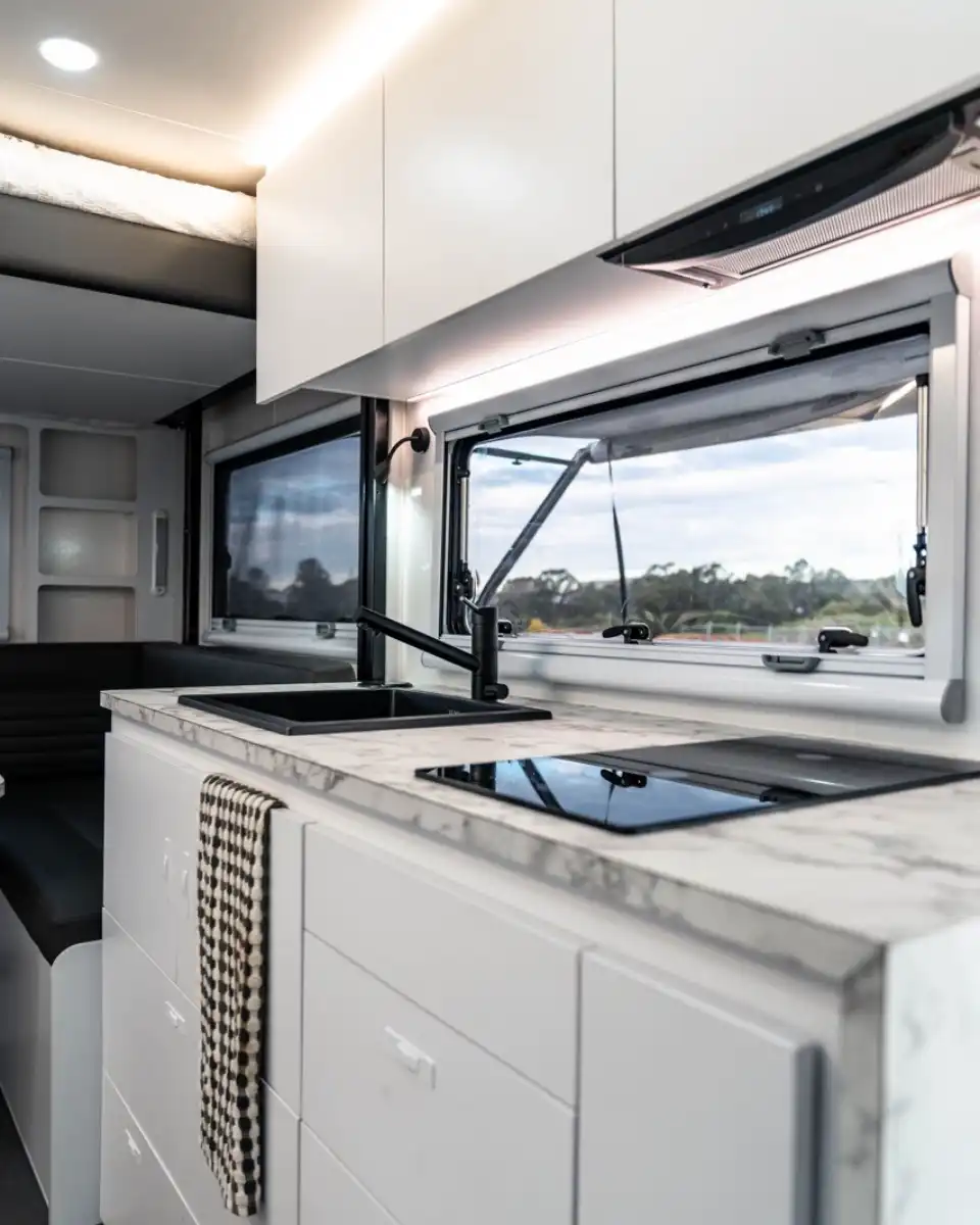 RAM 2500 & ROYAL FLAIR CARAVAN MOTOR CULTURE AUSTRALIA IMAGE (8)