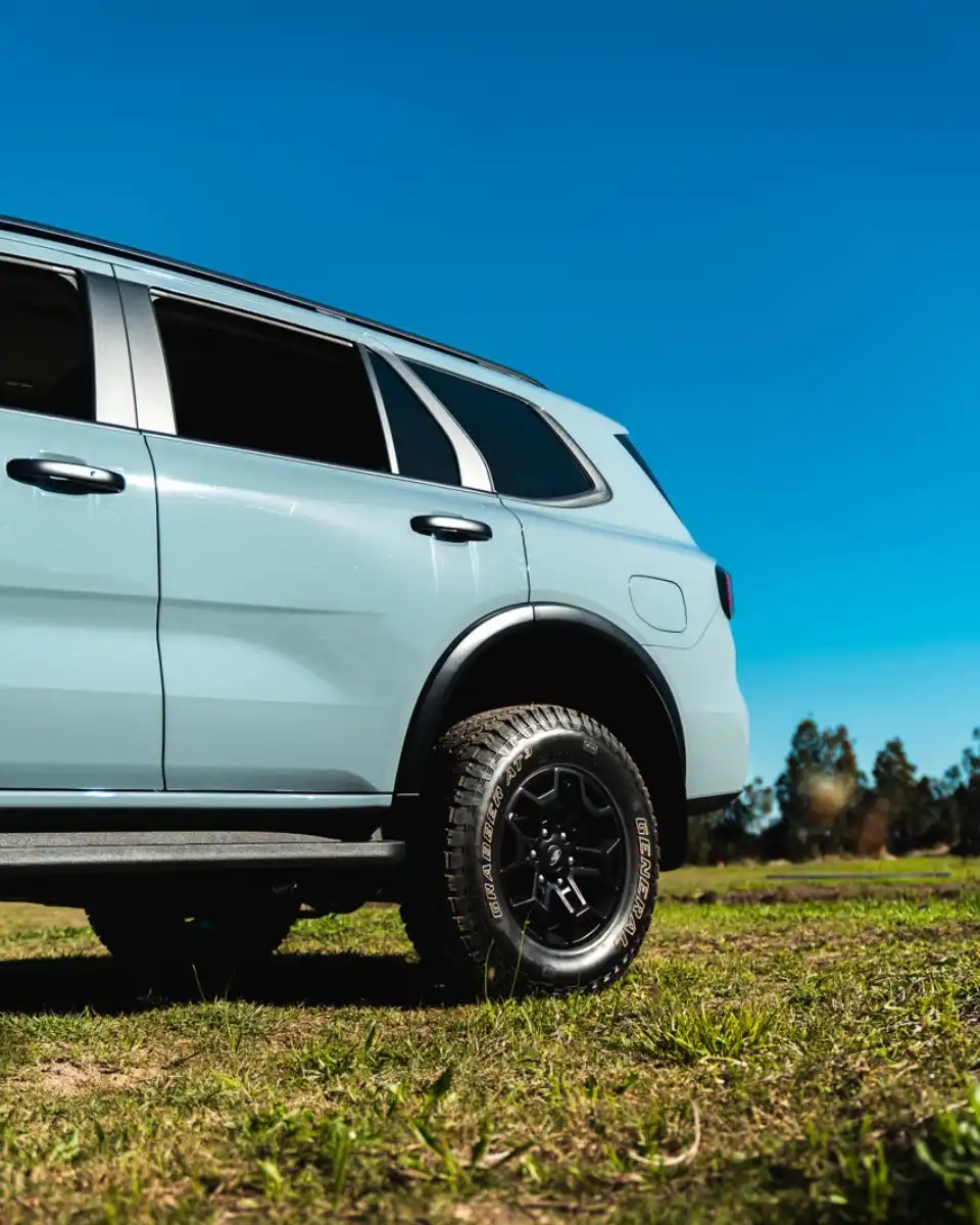 FORD EVEREST TREMOR MOTOR CULTURE AUSTRALIA IMAGE (7)