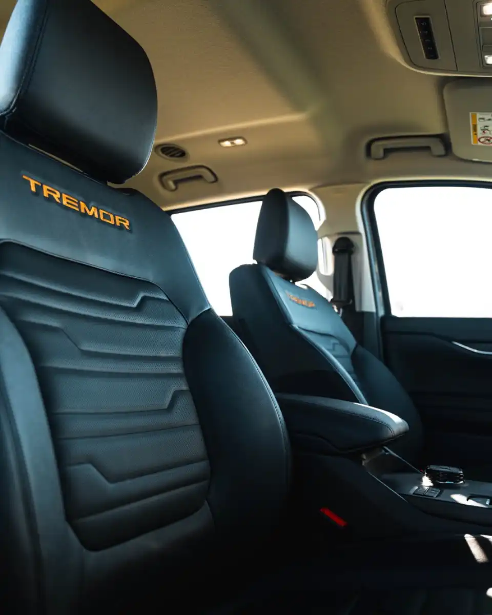 FORD EVEREST TREMOR MOTOR CULTURE AUSTRALIA IMAGE