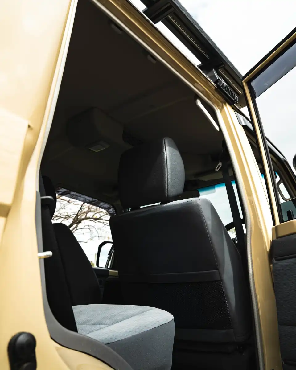 76 SERIES LANDCRUISER GALLERY (18)