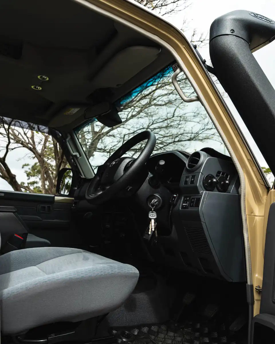 76 SERIES LANDCRUISER GALLERY (19)