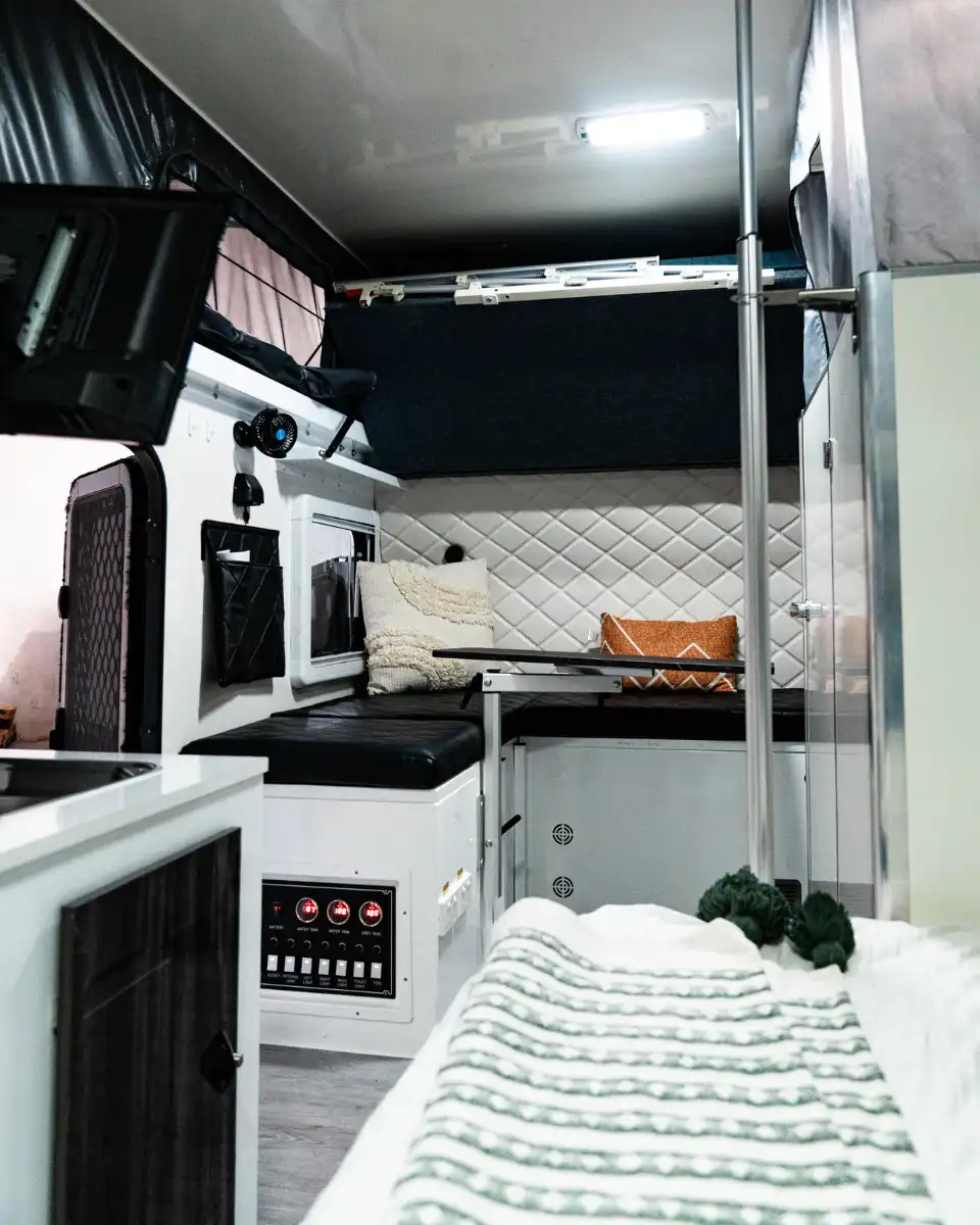 VIP BUSHWAKKA FUSO TRUCK GALLERY (28)