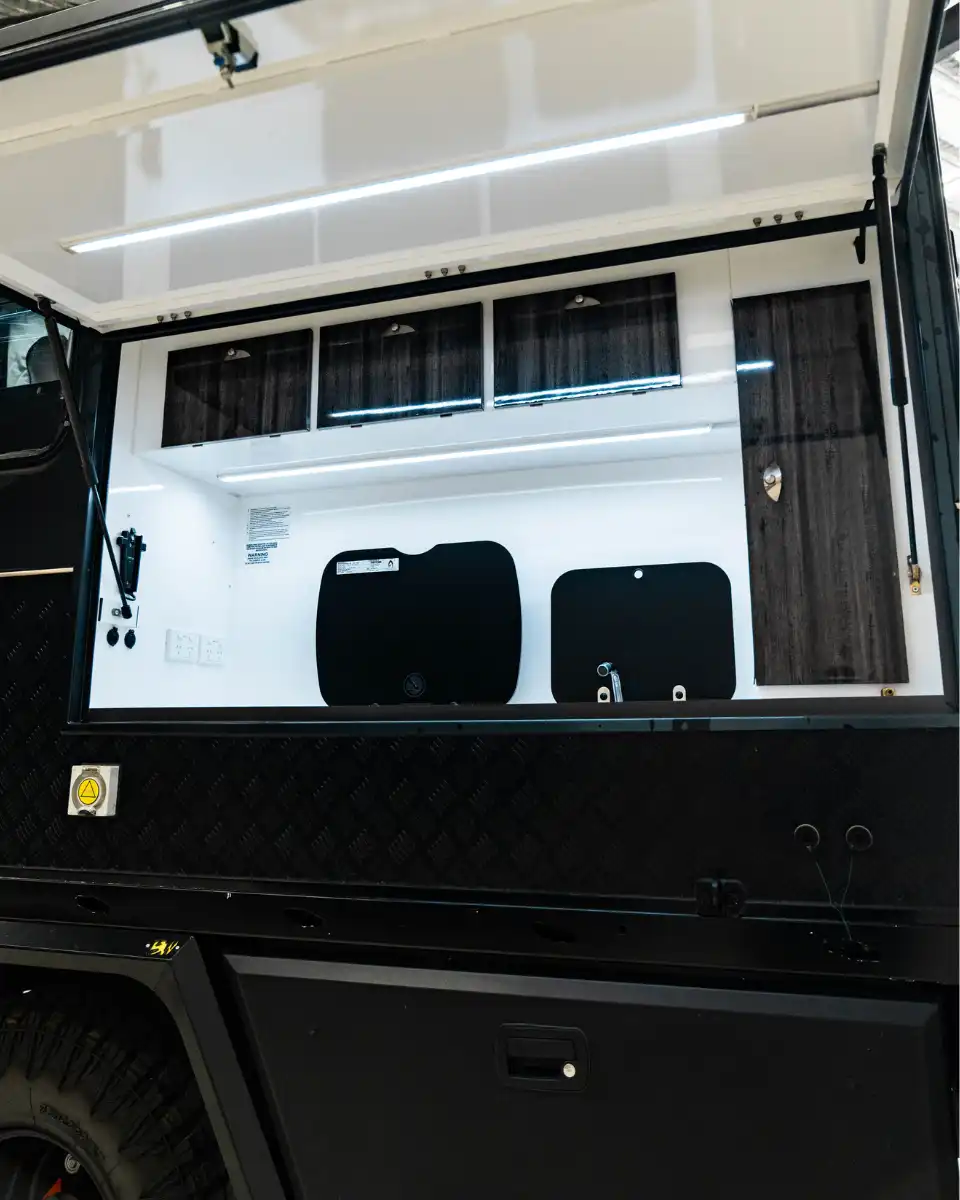 VIP BUSHWAKKA FUSO TRUCK GALLERY (31)