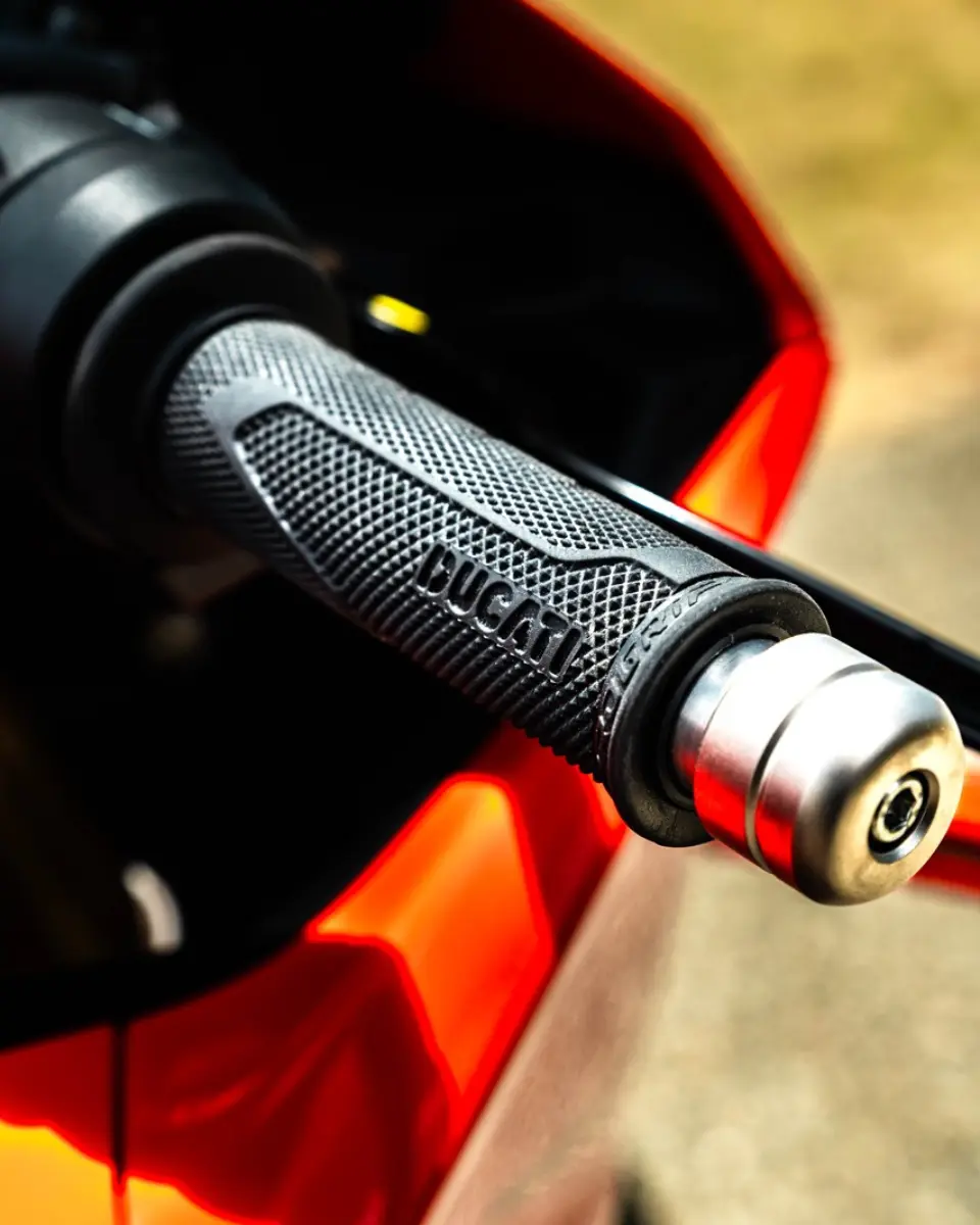 DUCATI PANIGALE V4 S MOTOR CULTURE AUSTRALIA IMAGE (6)_q75