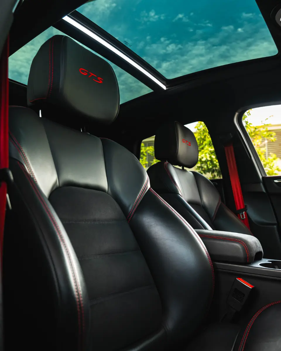 PORSCHE MACAN GTS GALLERY (22)_q75