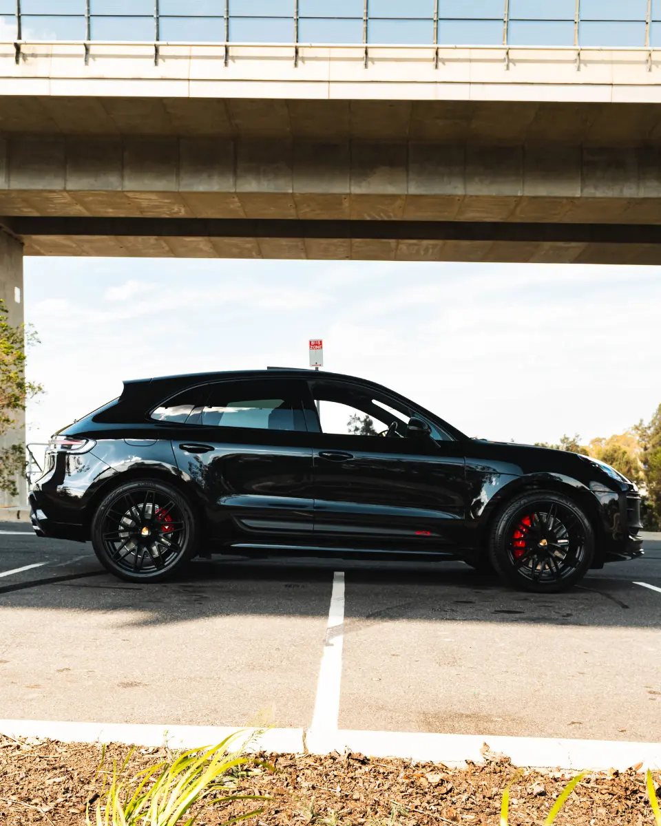 PORSCHE MACAN GTS GALLERY (5)_q75