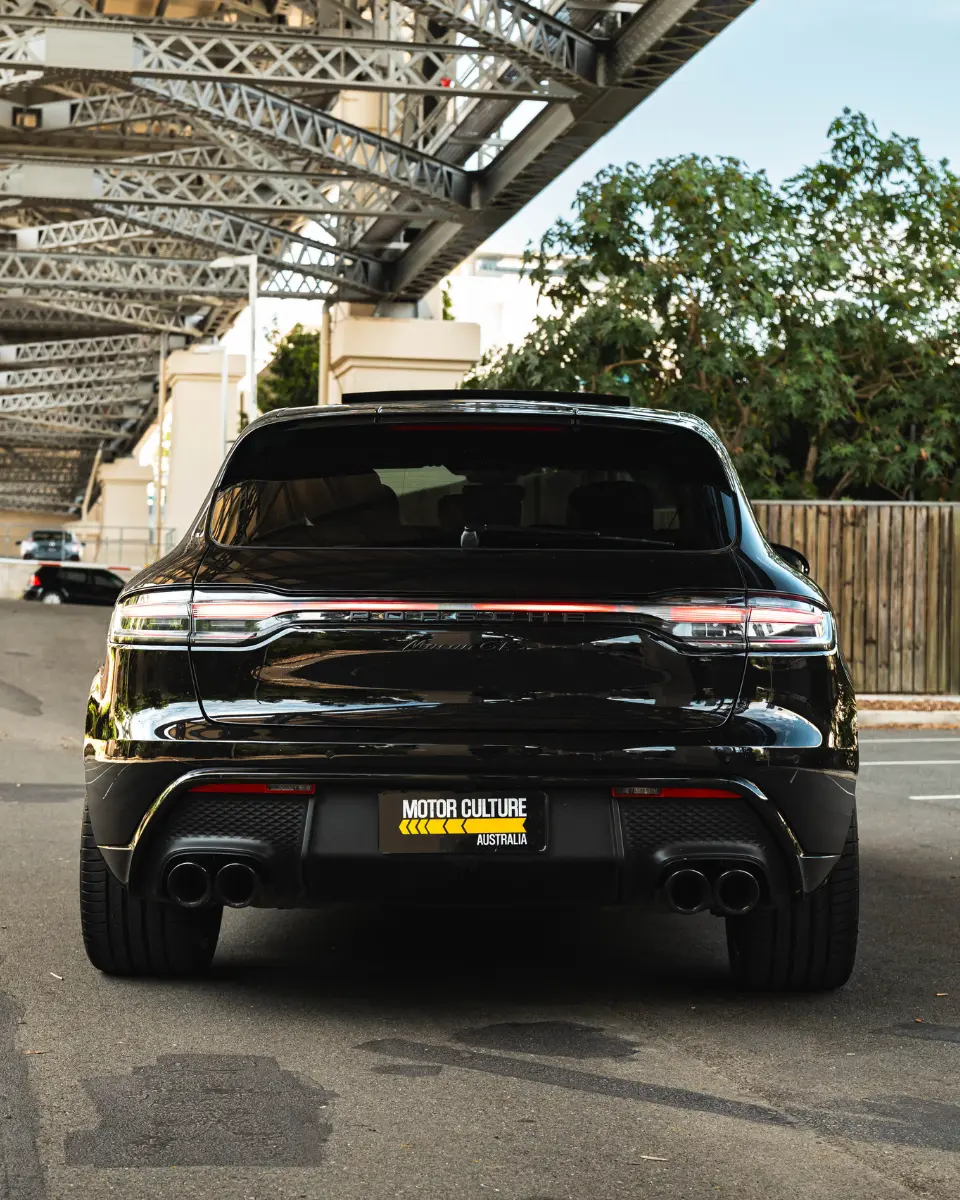 PORSCHE MACAN GTS GALLERY (8)_q75