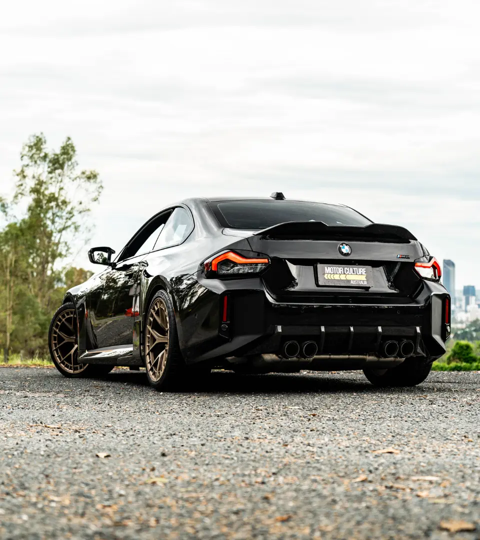 2025-bmw-m2-mode-design-exterior-rear_q75