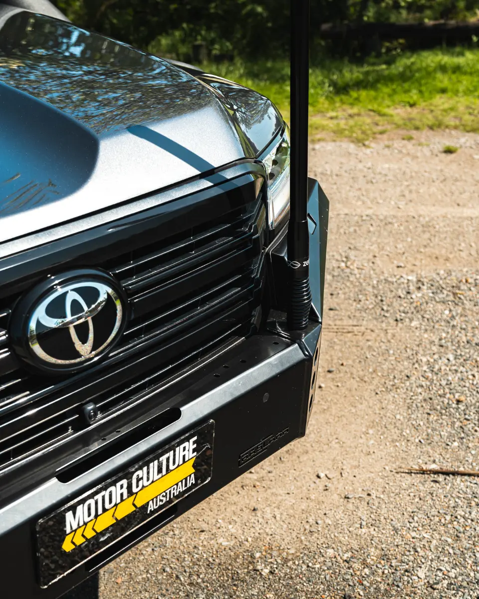 Black Friday Landcruiser 2_q75