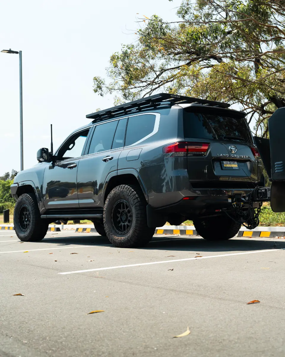 LC300-WONDERLAND-GALLERY-25_q75_q75