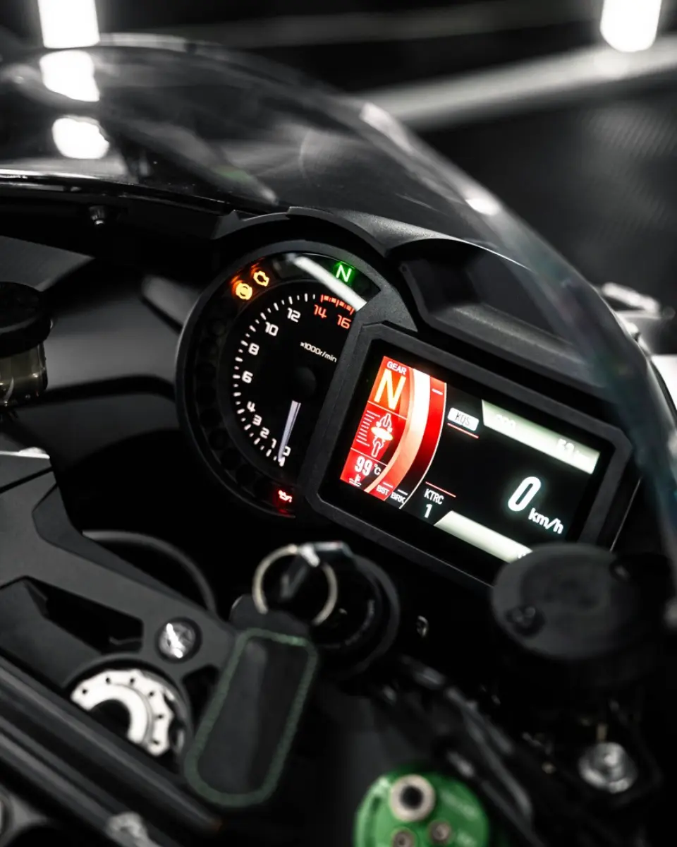 NINJA H2 MOTOR CULTURE AUSTRALIA IMAGE (11)_q75