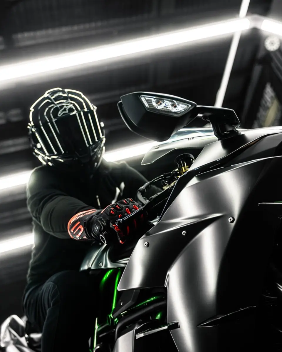 NINJA H2 MOTOR CULTURE AUSTRALIA IMAGE (2)_q75