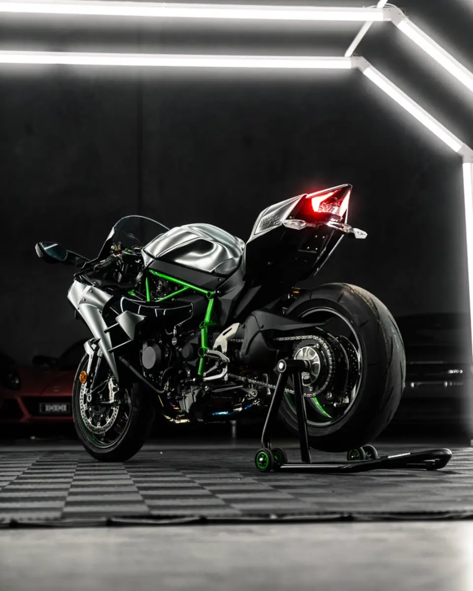 NINJA H2 MOTOR CULTURE AUSTRALIA IMAGE (8)_q75